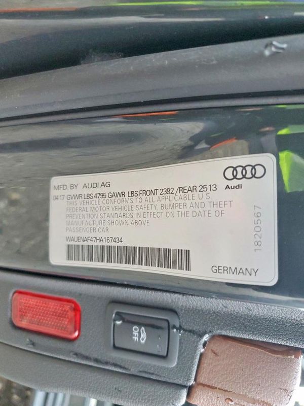 2017 AUDI A4 quattro Premium Plus