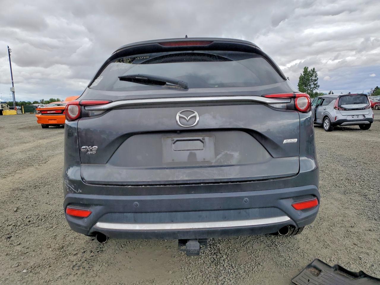 2016 MAZDA CX-9