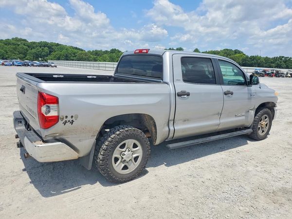 2015 TOYOTA TUNDRA SR5 Grade
