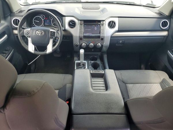 2015 TOYOTA TUNDRA SR5 Grade