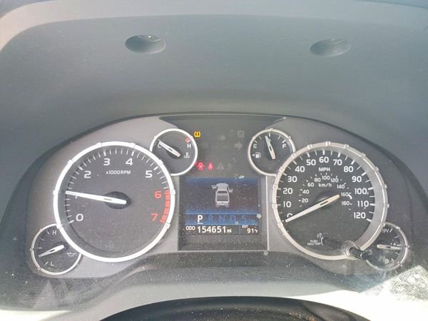 2015 TOYOTA TUNDRA SR5 Grade