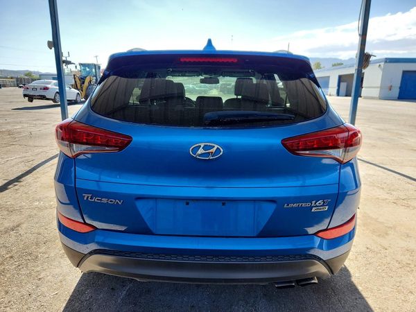 2016 HYUNDAI TUCSON