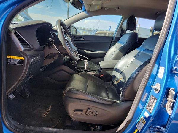 2016 HYUNDAI TUCSON