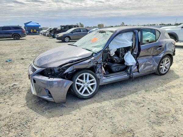 2016 LEXUS CT