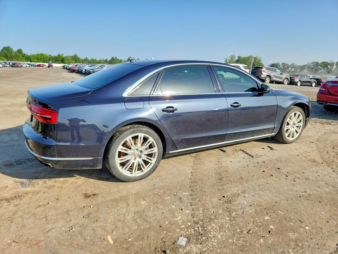 2015 AUDI A8