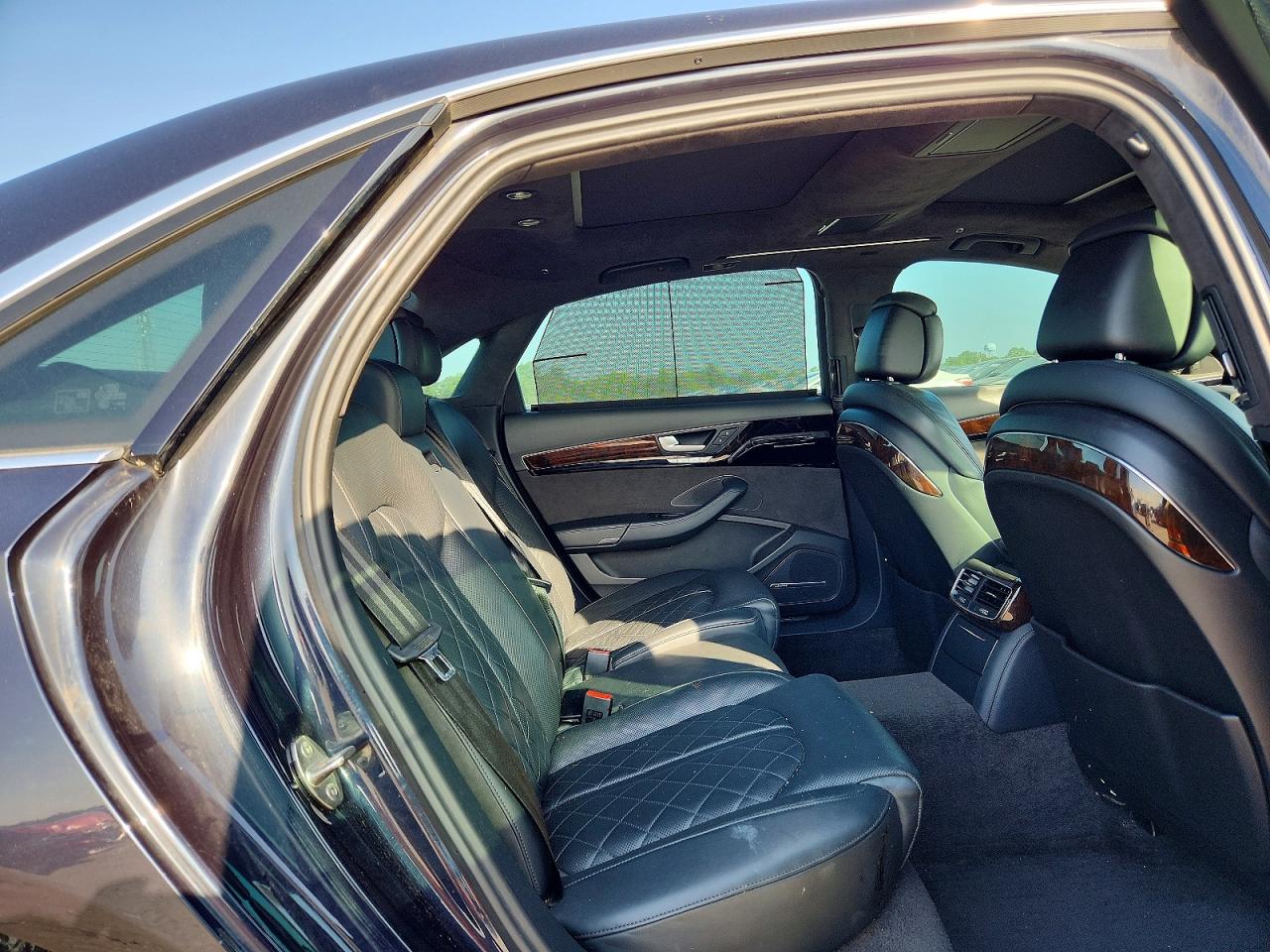 2015 AUDI A8