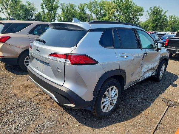 2023 TOYOTA COROLLA CROSS