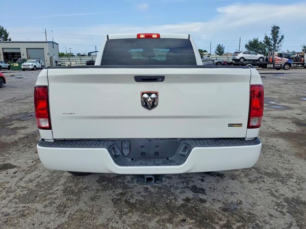 2019 RAM 1500 CLASSIC Tradesman, ST