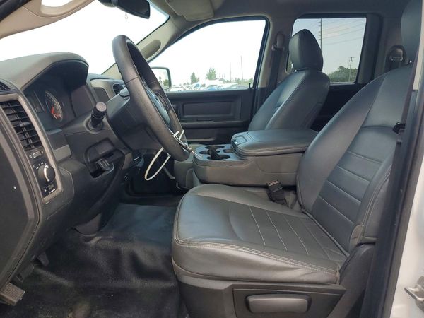 2019 RAM 1500 CLASSIC Tradesman, ST