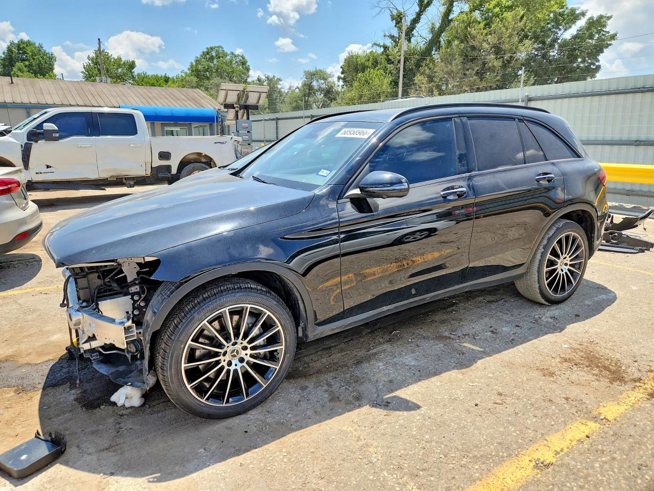 2022 MERCEDES-BENZ GLC GLC300