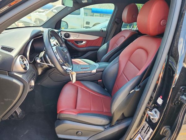 2022 MERCEDES-BENZ GLC GLC300