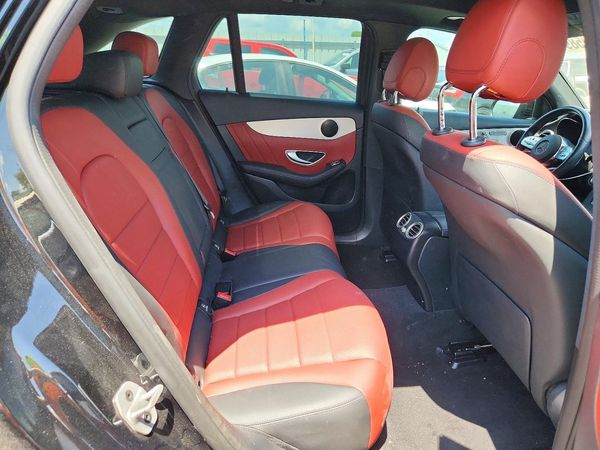 2022 MERCEDES-BENZ GLC GLC300