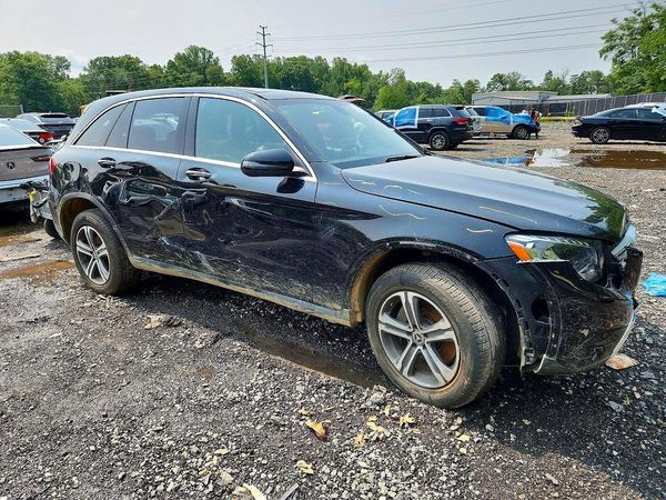2018 MERCEDES-BENZ GLC