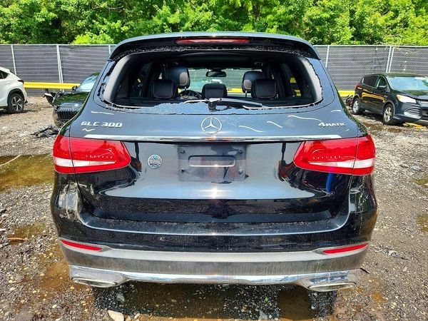 2018 MERCEDES-BENZ GLC