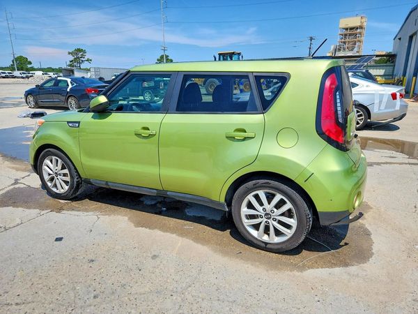 2017 KIA SOUL