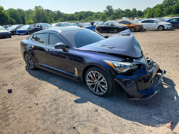 2020 KIA STINGER GT