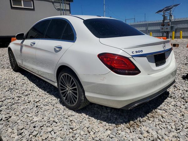 2019 MERCEDES-BENZ C C300