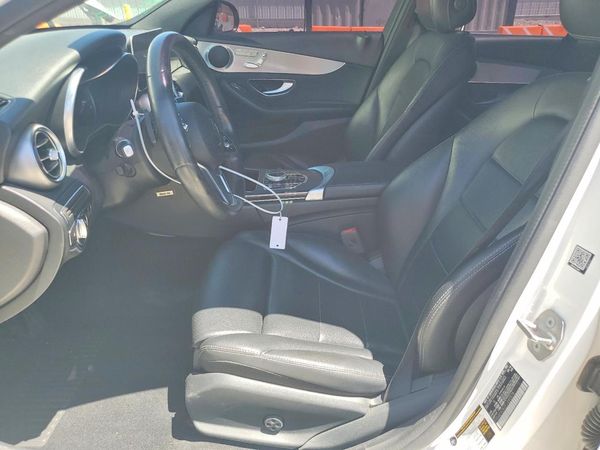 2019 MERCEDES-BENZ C C300