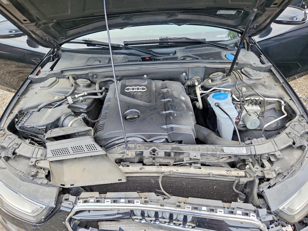 2015 AUDI A4 quattro Premium