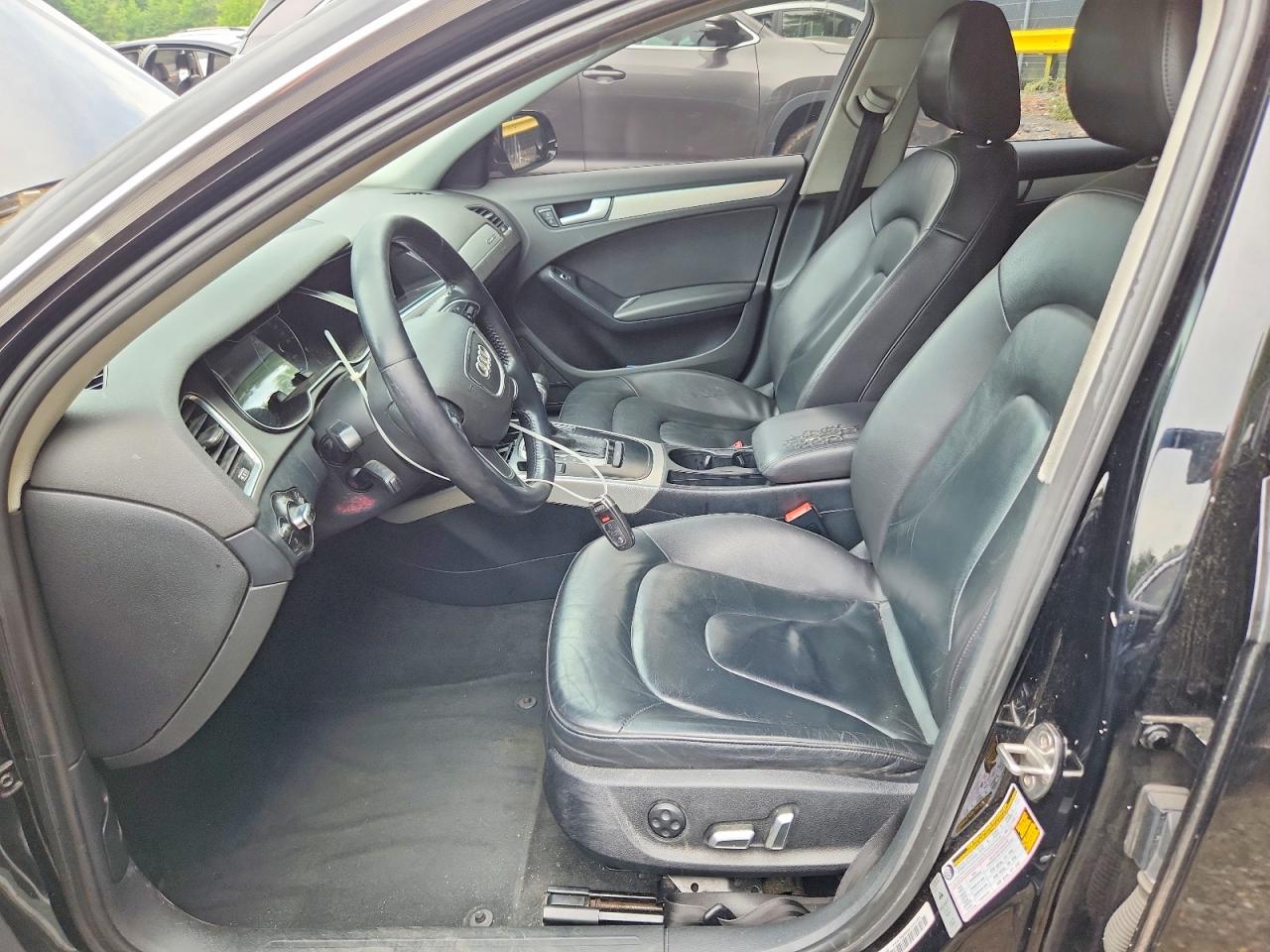 2015 AUDI A4 quattro Premium