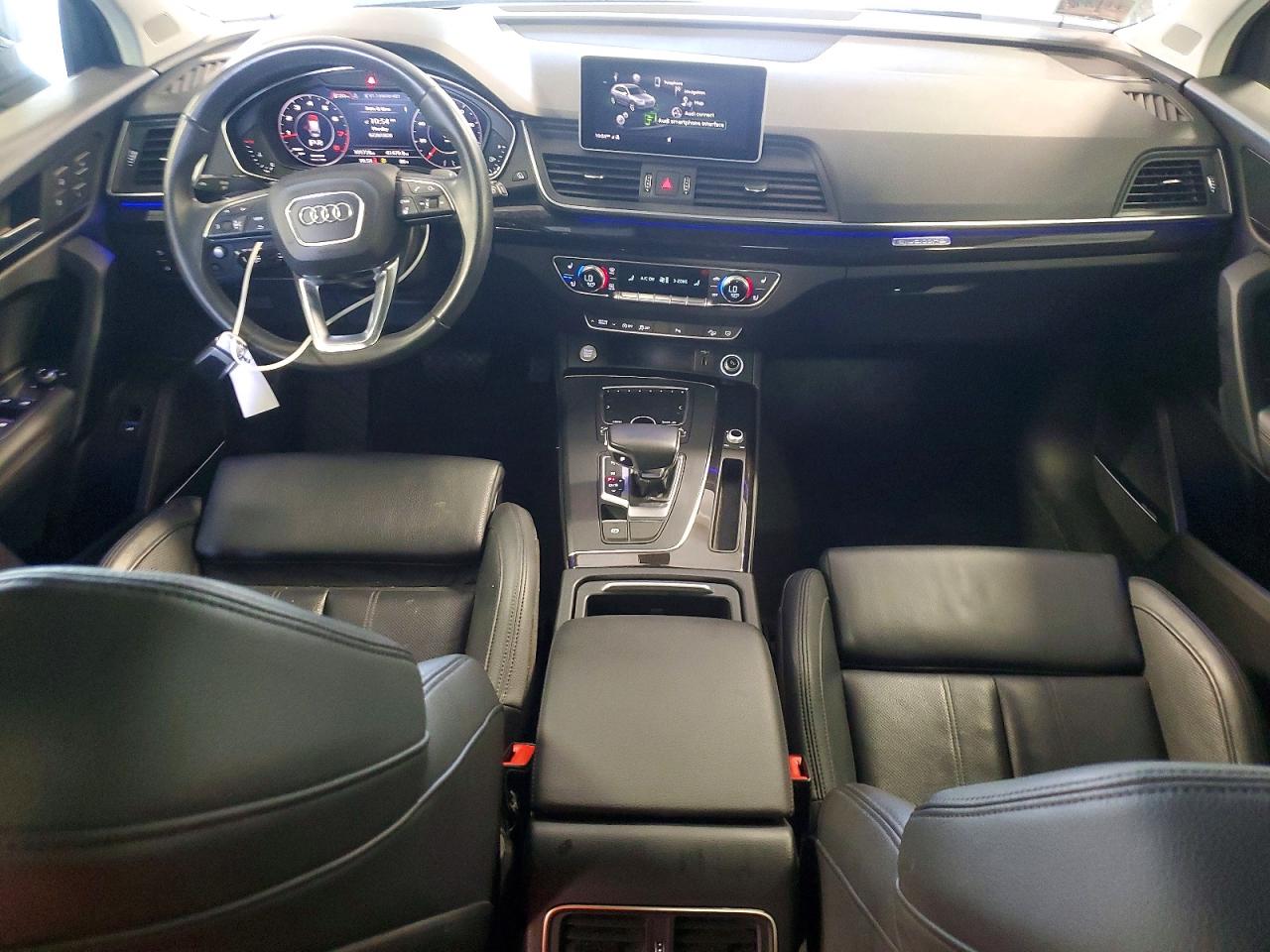 2018 AUDI Q5 quattro Prestige