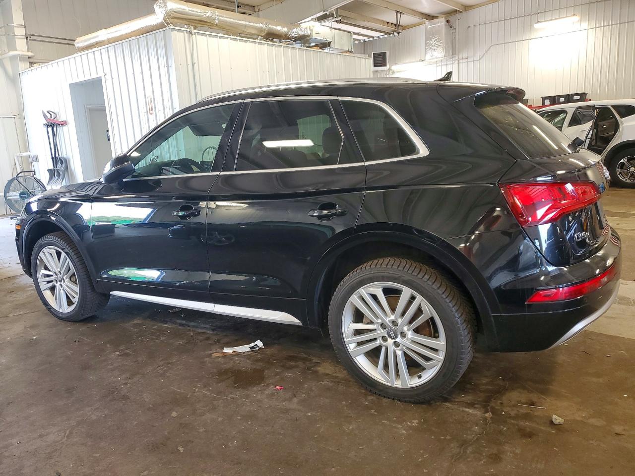 2018 AUDI Q5 quattro Prestige