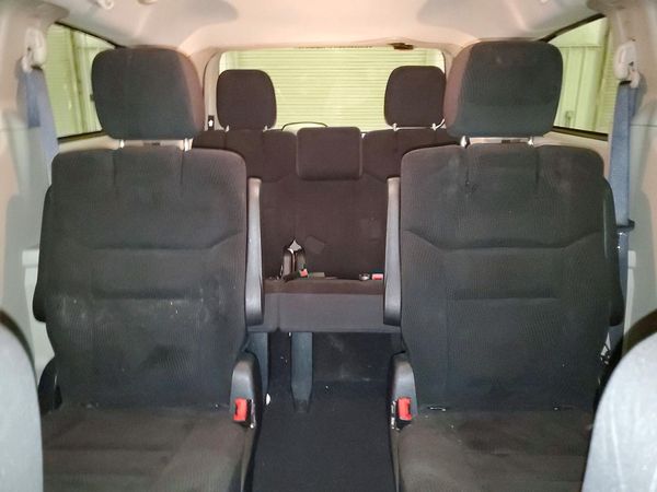 2017 DODGE GRAND CARAVAN SE