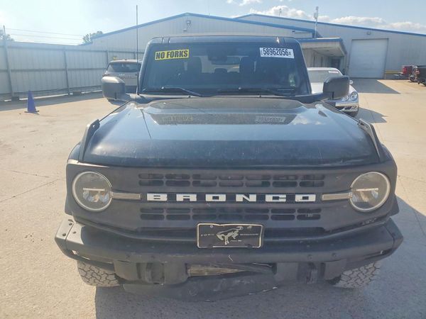 2022 FORD BRONCO