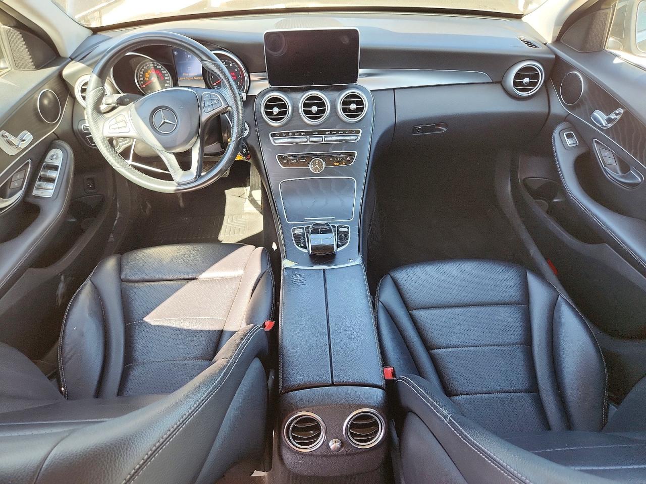 2016 MERCEDES-BENZ C C300