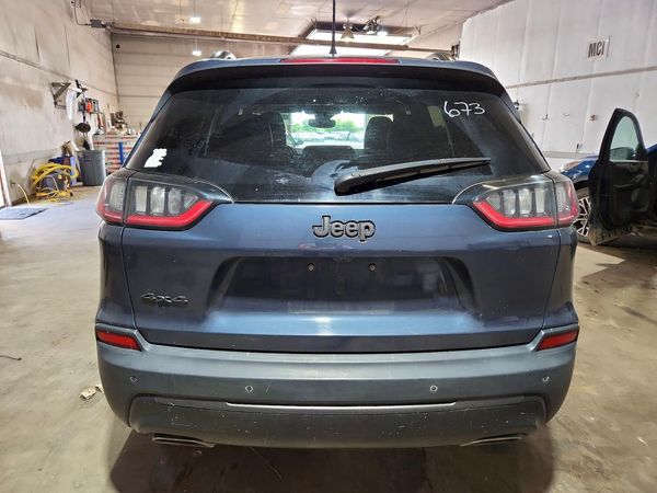 2021 JEEP CHEROKEE LATITUDE LUX 4X4