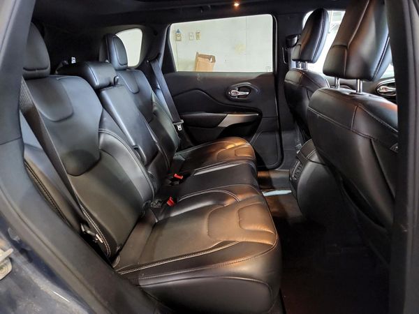 2021 JEEP CHEROKEE LATITUDE LUX 4X4