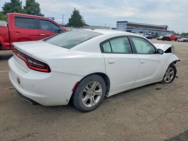 2022 DODGE CHARGER SXT