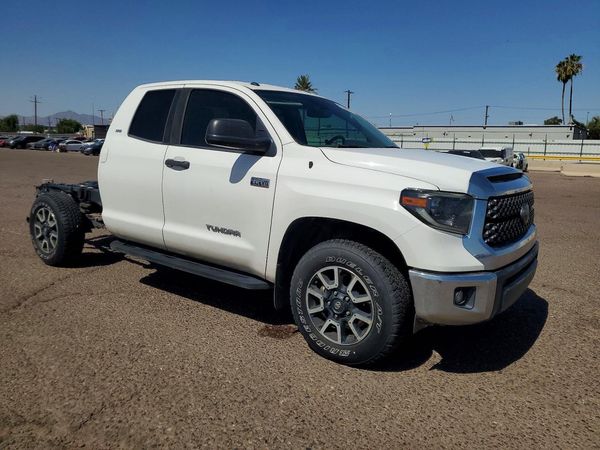 2019 TOYOTA TUNDRA SR5 Grade