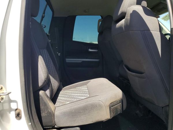 2019 TOYOTA TUNDRA SR5 Grade