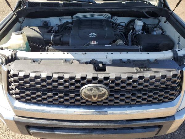 2019 TOYOTA TUNDRA SR5 Grade
