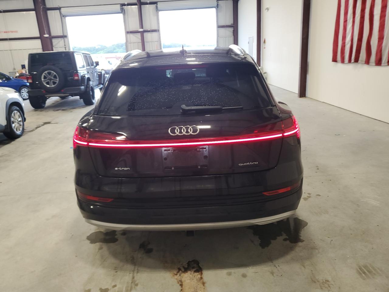 2021 AUDI E-TRON quattro Premium