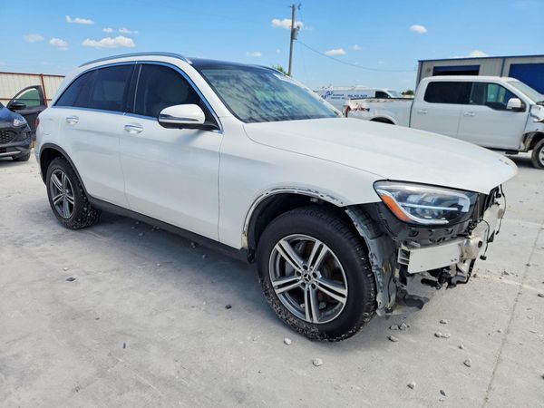 2021 MERCEDES-BENZ GLC GLC300