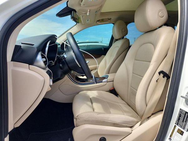 2021 MERCEDES-BENZ GLC GLC300