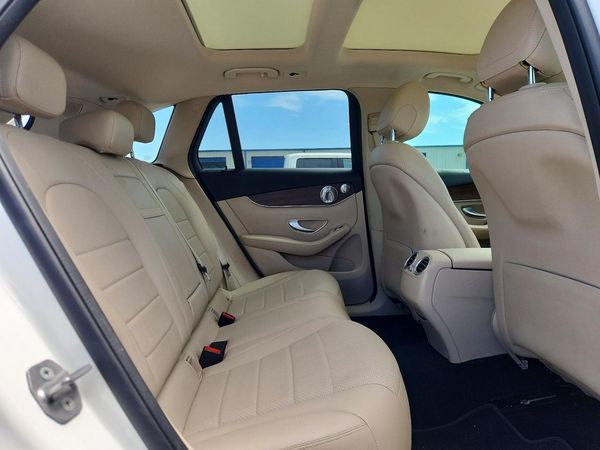 2021 MERCEDES-BENZ GLC GLC300