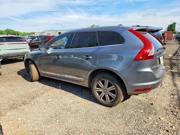 2017 VOLVO XC60