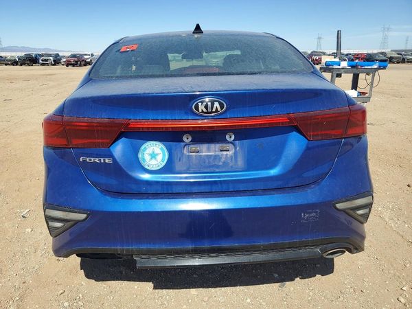 2021 KIA FORTE FE, LXS
