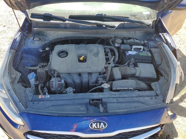 2021 KIA FORTE FE, LXS