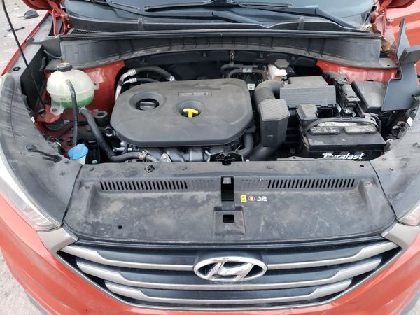2016 HYUNDAI TUCSON
