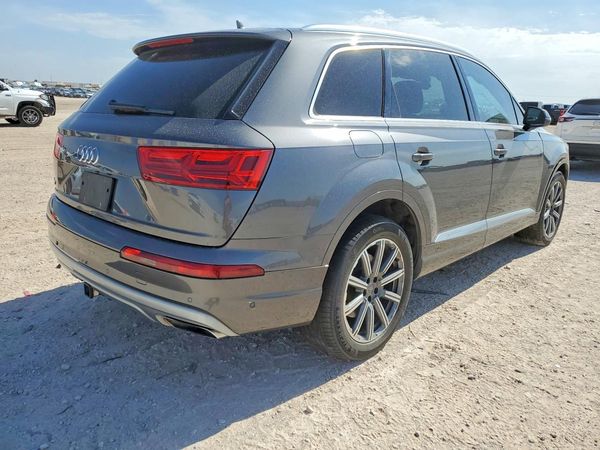 2019 AUDI Q7