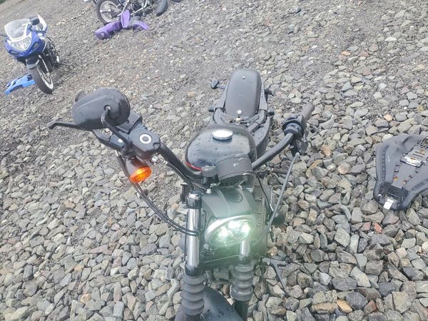 2012 HARLEY-DAVIDSON XL1200