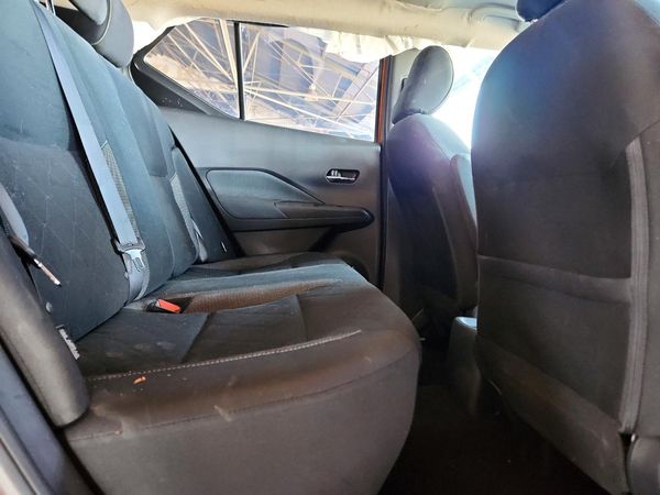 2020 NISSAN KICKS