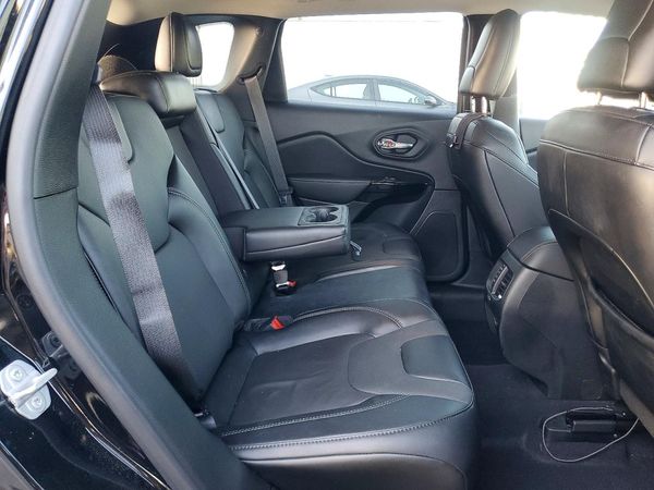 2023 JEEP CHEROKEE ALTITUDE LUX 4X4