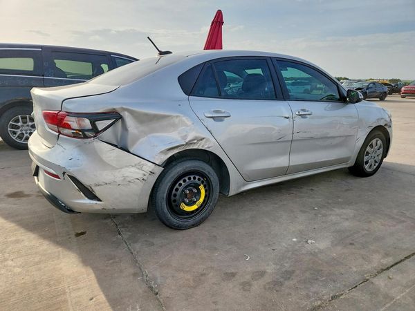 2022 KIA RIO LX, S