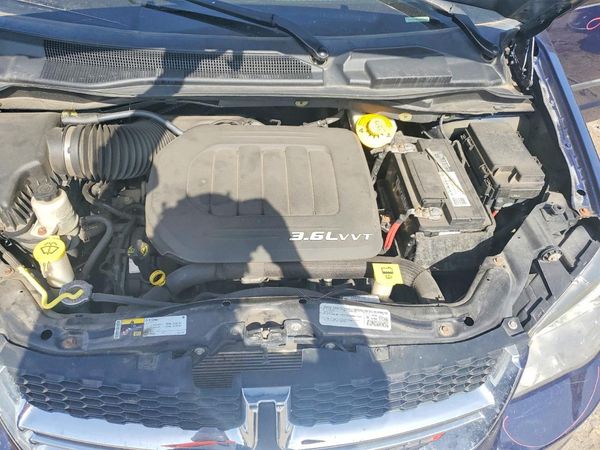 2015 DODGE GRAND CARAVAN SE