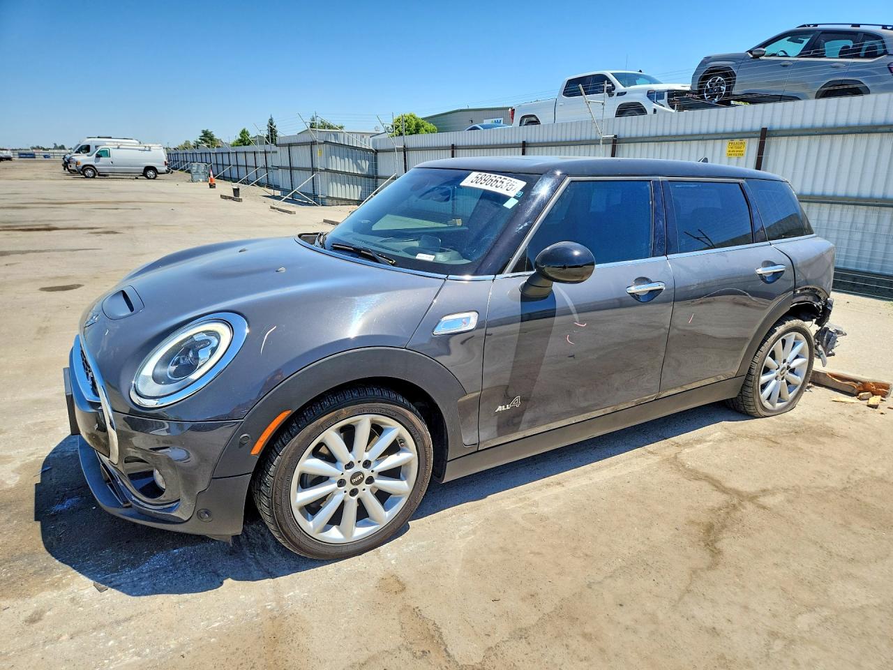 2018 MINI COOPER